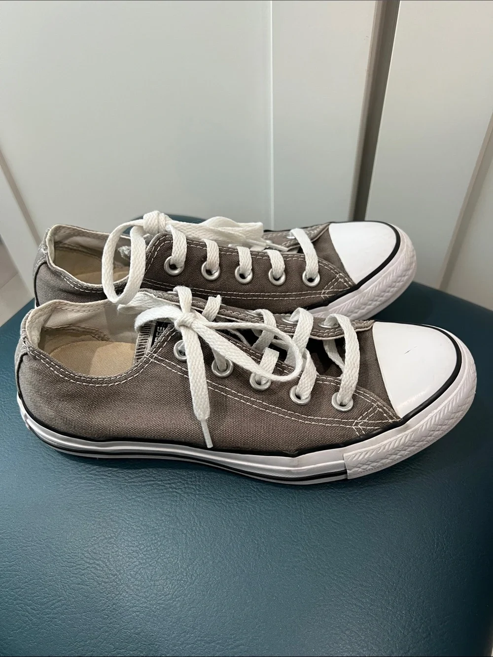Converse Kids Low-Top Sneakers in Brown with White Accents
